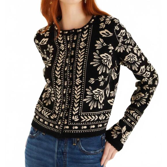 FARM RIO Sweaters - NEW FARM RIO flower bloom buttoned knit cardigan in black and white